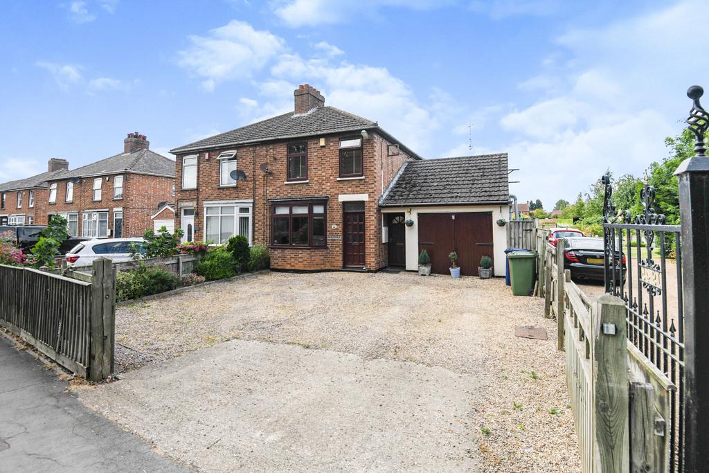 3 Bedroom SemiDetached House For Sale in Gorefield Road, Leverington