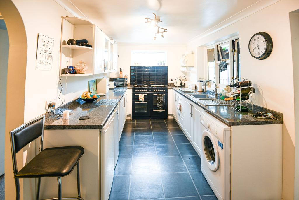 3 Bedroom SemiDetached House For Sale in Gorefield Road, Leverington