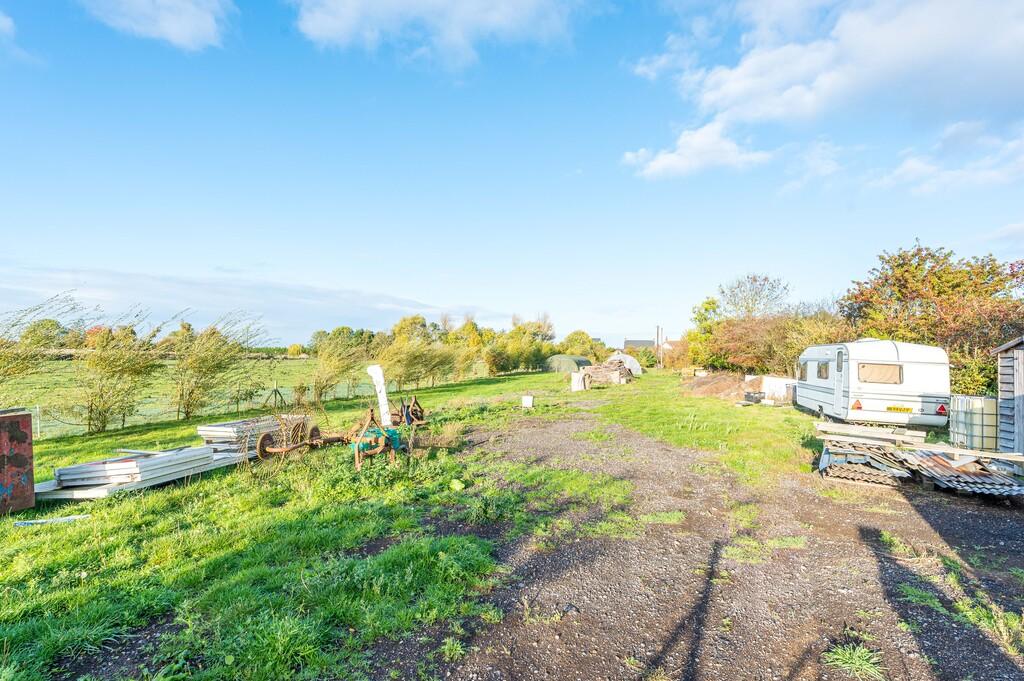 3 Bedroom Detached House For Sale in Station Road, Gedney Hill