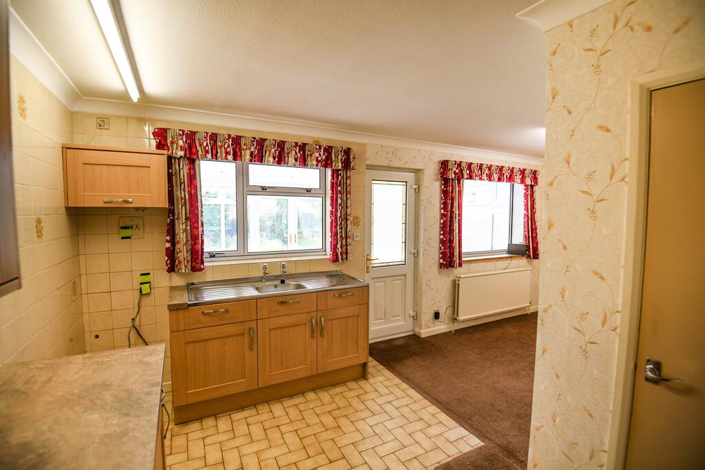 3 Bedroom Chalet For Sale in The Stitch, Fridaybridge, Wisbech, Cambs