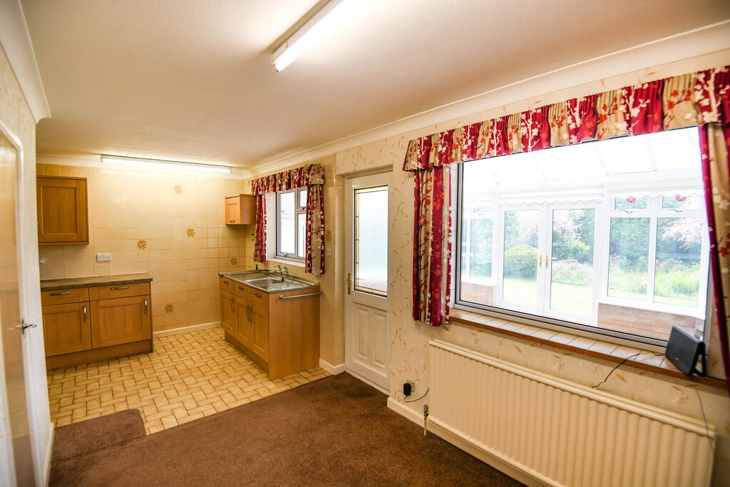 3 Bedroom Chalet For Sale in The Stitch, Fridaybridge, Wisbech, Cambs