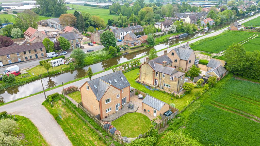 5 Bedroom Detached House For Sale in March Riverside, Upwell, Wisbech