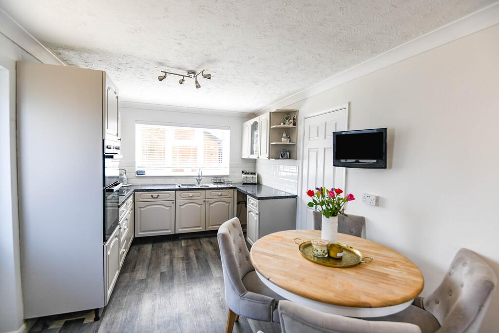 3 Bedroom Detached House For Sale in Wildfowlers Way, Gedney Drove End