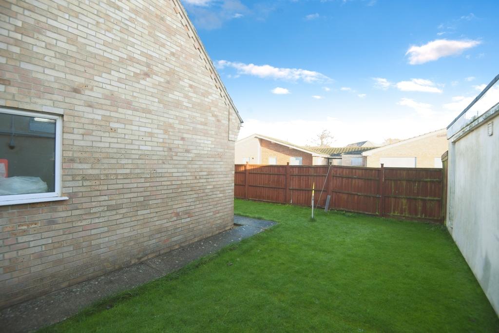 5 Bedroom Detached House For Sale in Church End, Leverington, Wisbech