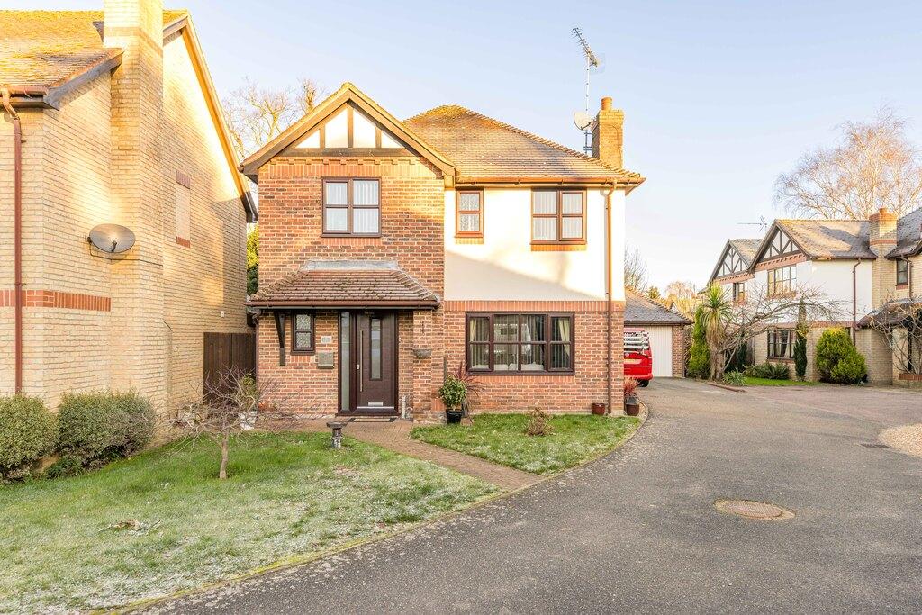 4 Bedroom Detached House For Sale in Richmond Court, Wisbech, Cambridgeshire, PE13 1LR Aspire