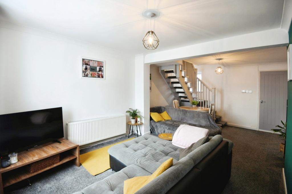 2 Bedroom Terraced House For Sale in Well End, Friday Bridge, Wisbech