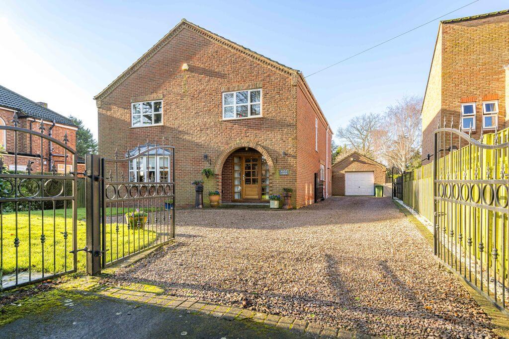Mount Drive, Wisbech, Cambridgeshire, PE13 2BG