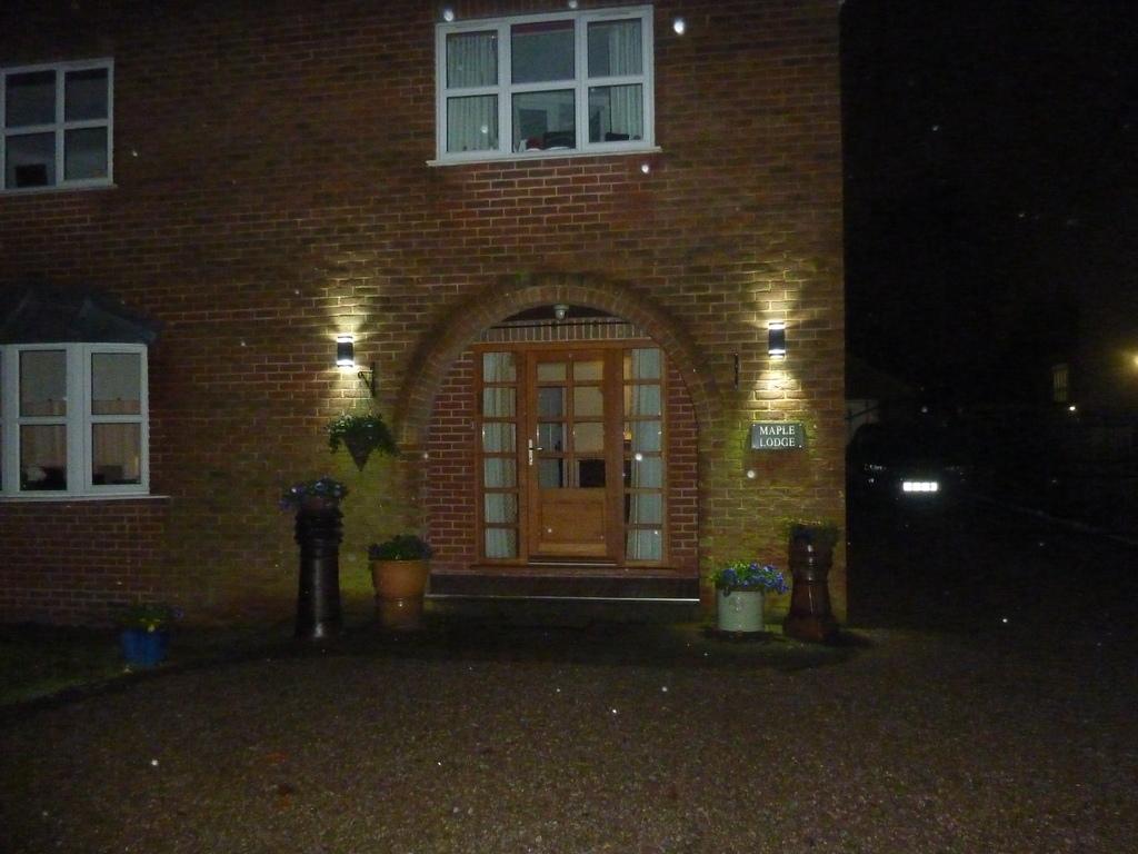 4 Bedroom Detached House For Sale in Mount Drive, Wisbech
