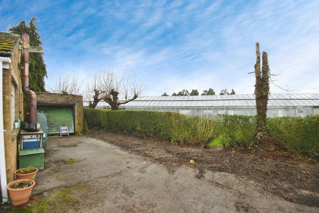 3 Bedroom Detached House For Sale in Walnut Road, Walpole St Peter