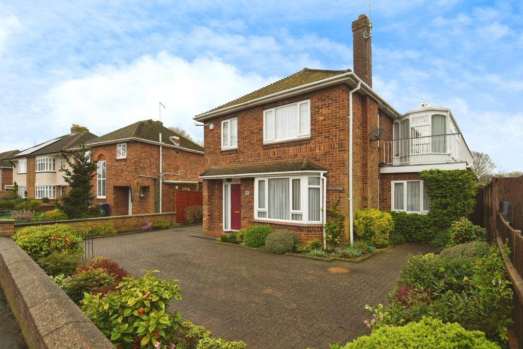 3 Bedroom Detached House For Sale in Money Bank, Wisbech, Cambs, PE13