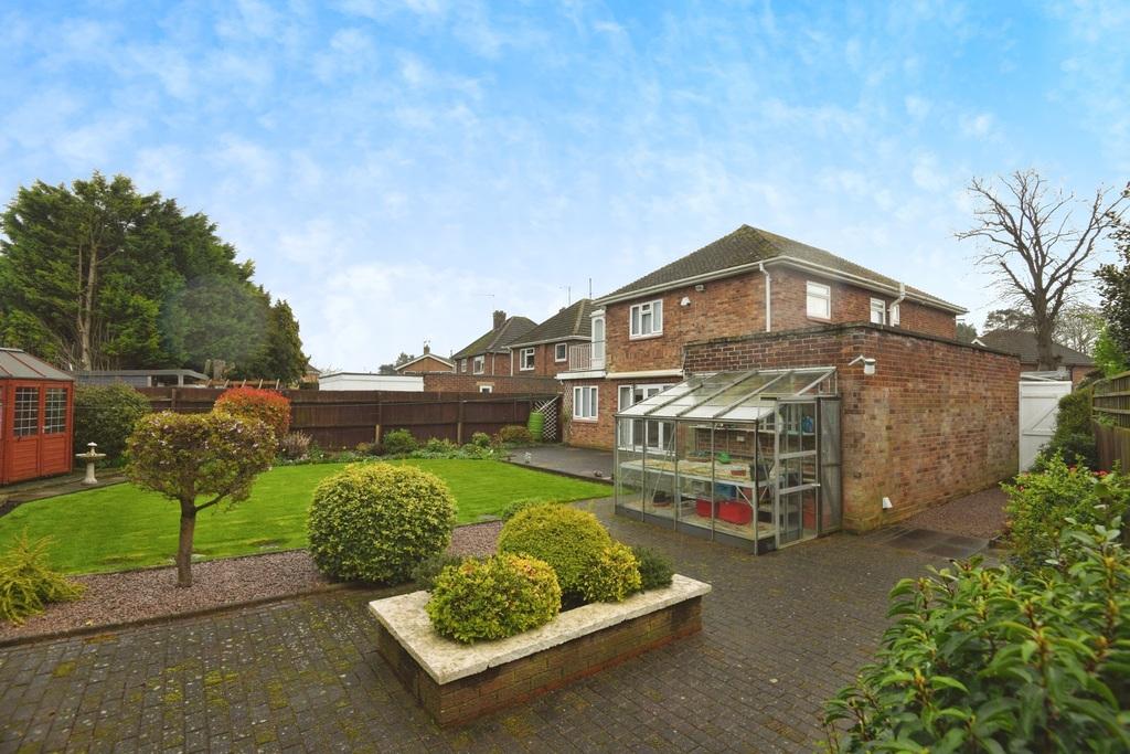 3 Bedroom Detached House For Sale in Money Bank, Wisbech, Cambs, PE13