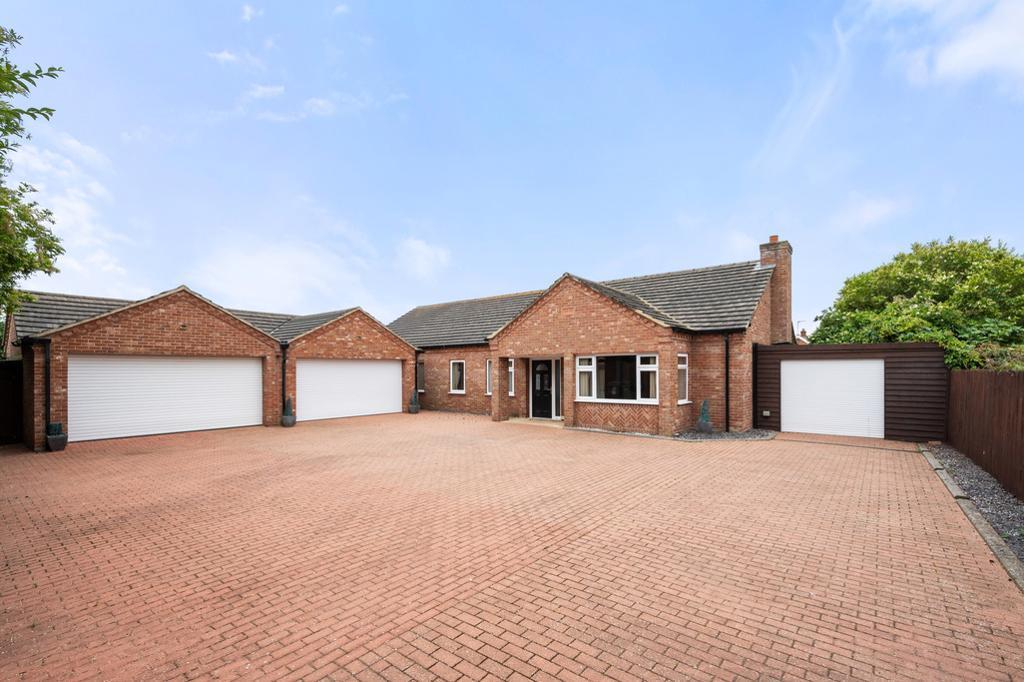 Church Road, Walsoken, Wisbech, Cambridgeshire, PE13 3RA