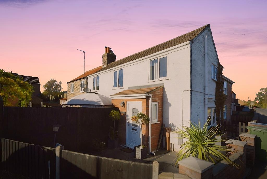 Main Road, Friday Bridge, Wisbech, Cambridgeshire, PE14 0HJ