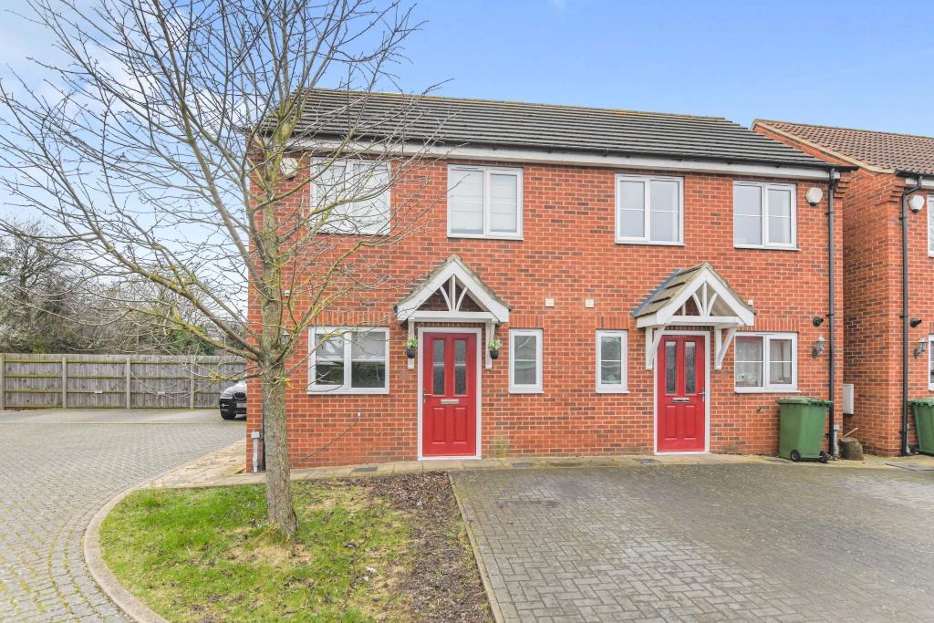 Olympian Close, Wisbech, Cambridgeshire, PE13 2FH