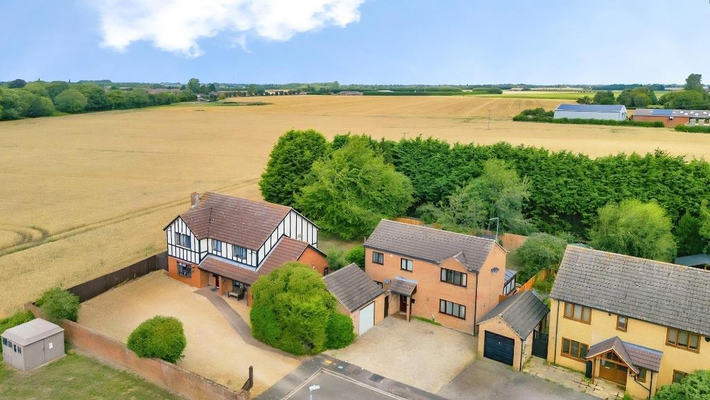Sutton Meadows, Leverington, Wisbech, PE13 5ED