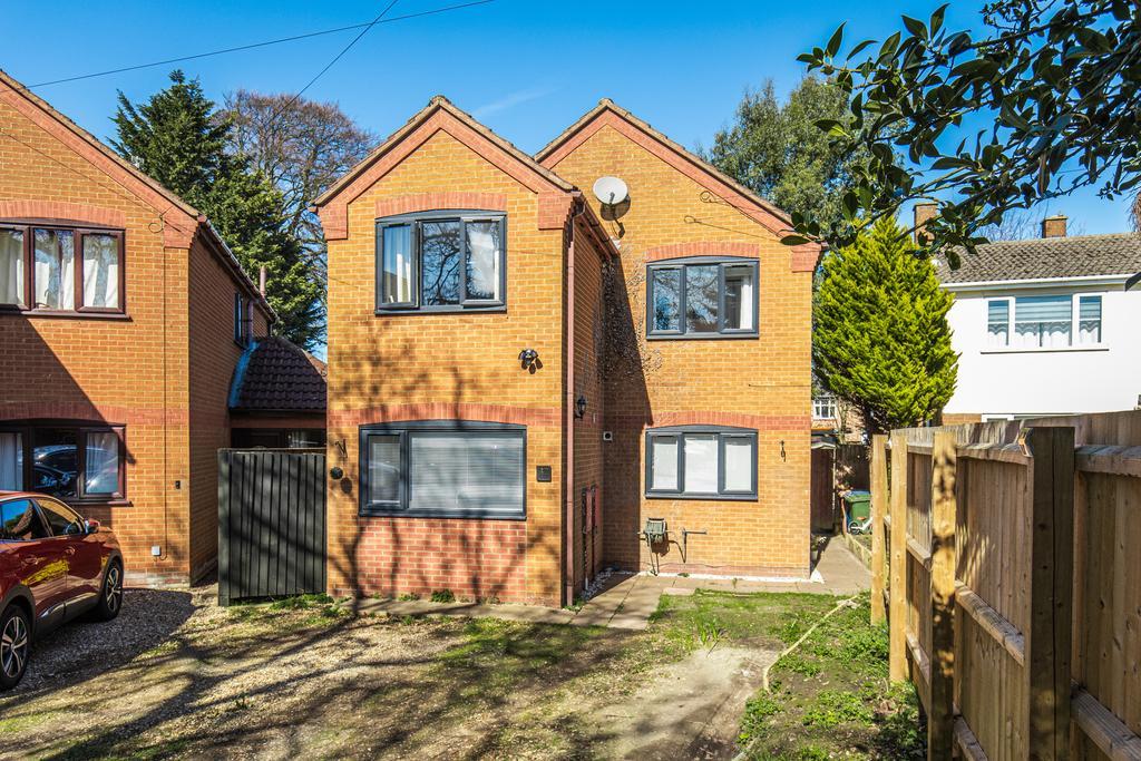 Clarence Road, Wisbech, Cambridgeshire, PE13 2ED