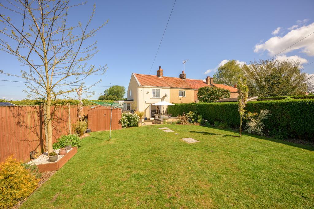 Gambles Row, School Road, St Johns Fen End, Norfolk, PE14 7SL