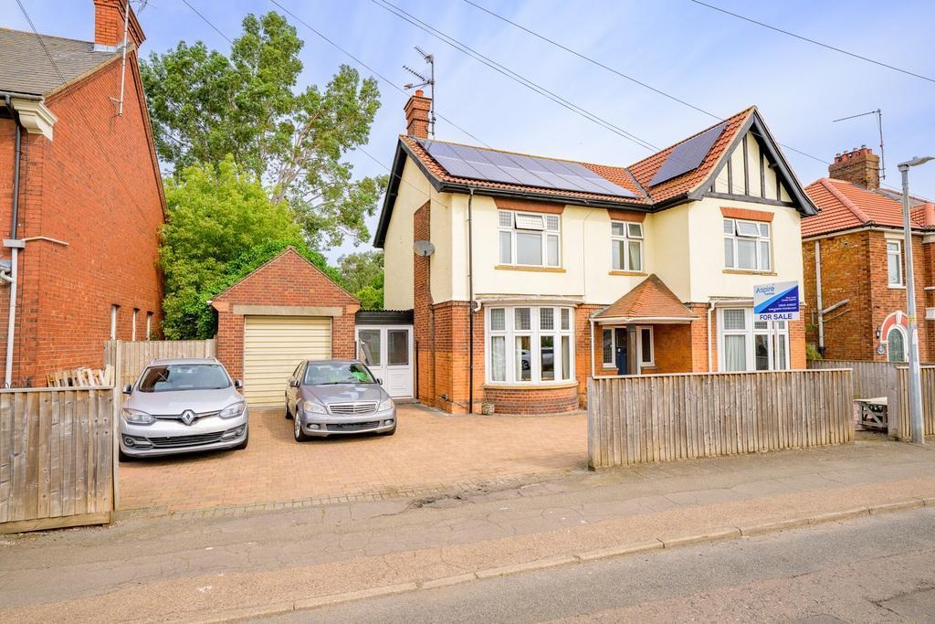 Victoria Road, Wisbech, Cambridgeshire, PE13 2QF