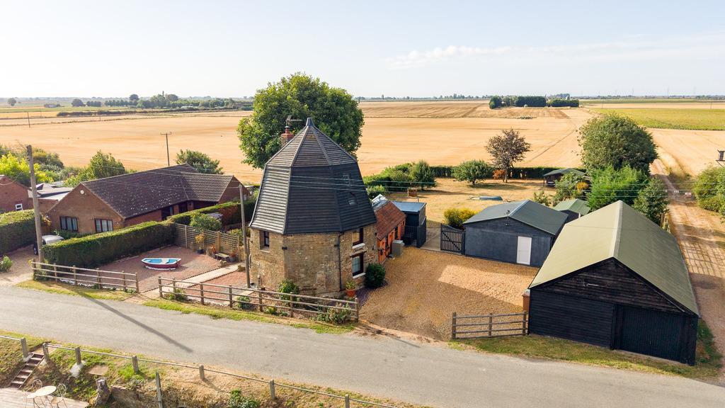 Birchfield Road, Nordelph, Downham Market, Norfolk, PE38 0BP